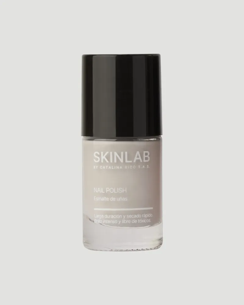 uso esmaltes Skinlab paso 2